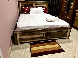 De Capital Hotels & Restaurants