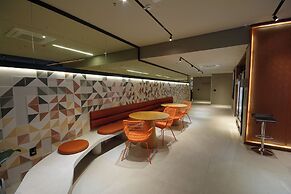 Golden Tower Express Nações Unidas by Fênix Hotéis