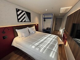 Golden Tower Express Nações Unidas by Fênix Hotéis