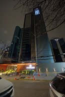 Golden Tower Express Nações Unidas by Fênix Hotéis