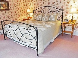 Hillsdale House Inn