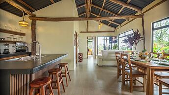 Cabañas Caeli, Peaceful Rainforest Retreat with Stunning Views