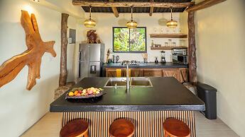 Cabañas Caeli, Peaceful Rainforest Retreat with Stunning Views