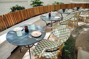 Hotel Granada Midtown