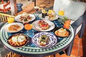 Hotel Granada Midtown