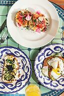 Hotel Granada Midtown