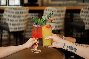 Hotel Granada Midtown