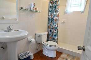 Prospect 3-bedroom Apt #5