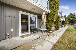 Lakeside Condo w Large Outdoor Space