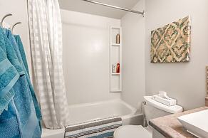 Lakeside Condo w Large Outdoor Space