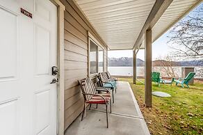 Lakeside Condo w Large Outdoor Space