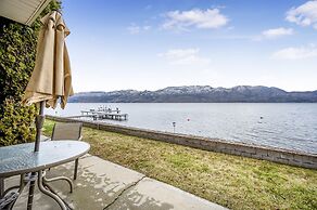 Lakeside Condo w Large Outdoor Space