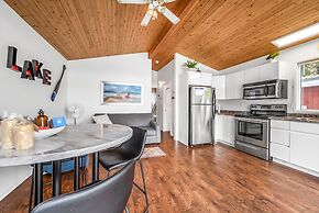 Beautiful Cozy Cabin on Lake Okanagan