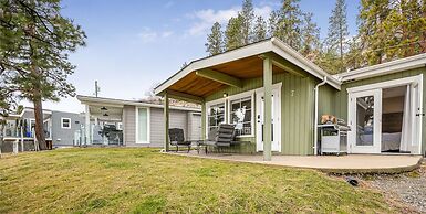 Secluded Cabin on Lake Okanagan