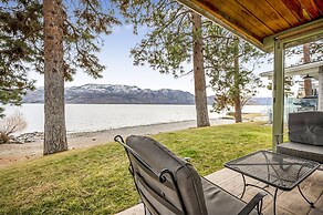Secluded Cabin on Lake Okanagan