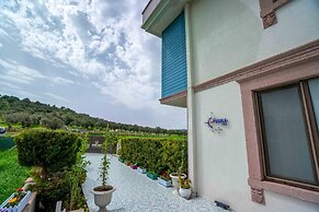 Cunda Pusula by Megaron Homes