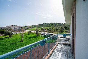 Cunda Pusula by Megaron Homes