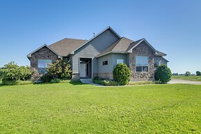 Rigby Home w/ Game Room & Fire Pit