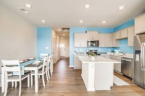 Pool Access & Beach Shuttle: Millville Townhome!