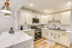 East Los Angeles Home - 7 Mi to Downtown!