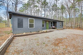 Tranquil Hot Springs Getaway Near Ouachita River!