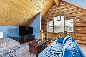 Spacious Frisco Home w/ Hot Tub & Mountain Views!