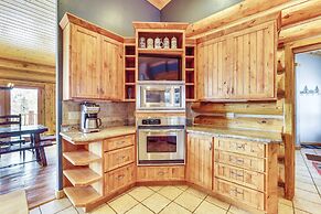 Spacious Frisco Home w/ Hot Tub & Mountain Views!