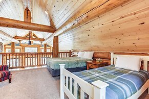 Spacious Frisco Home w/ Hot Tub & Mountain Views!