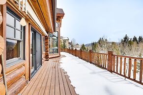 Spacious Frisco Home w/ Hot Tub & Mountain Views!