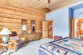 Spacious Frisco Home w/ Hot Tub & Mountain Views!