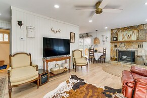 North Carolina Coupes Retreat w/ Deck & Grill!