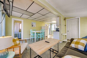 Sunset Bay Cottage w/ Fire Pit: Walk to Beach!