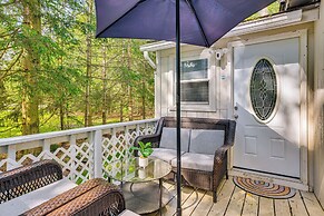 Stylish Tobyhanna Home w/ Fire Pit + Lake Access!
