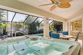 Beachy Port Charlotte Home w/ Hot Tub & Pool!