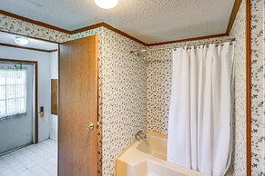 'valley View Lodge' Rural Home in Bridgeport!