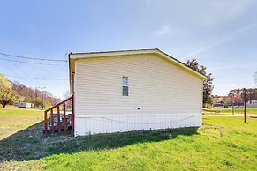 'valley View Lodge' Rural Home in Bridgeport!