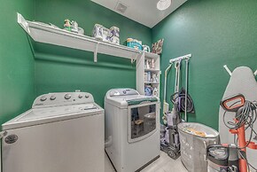 Charming Home w/ Patios, Near Ruidoso Downs Casino