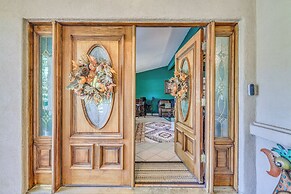 Charming Home w/ Patios, Near Ruidoso Downs Casino