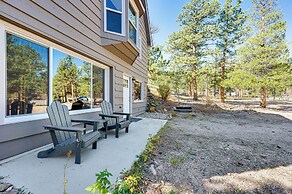 Quiet + Peaceful Home in Allenspark w/ Deck!