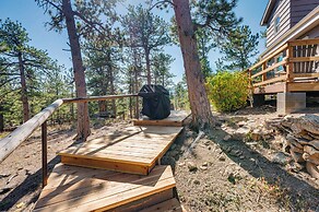 Quiet + Peaceful Home in Allenspark w/ Deck!