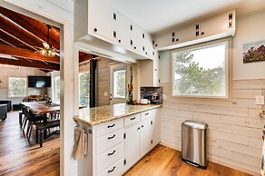 Quiet + Peaceful Home in Allenspark w/ Deck!