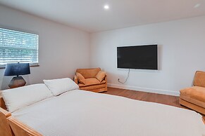 Naples Duplex Home w/ Private Pool & Lanai!