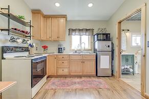 Cozy Dillon Retreat: Fireplace, Mountain Views!