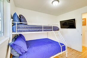 Charming Arlington Home w/ Hot Tub & Fenced Yard!