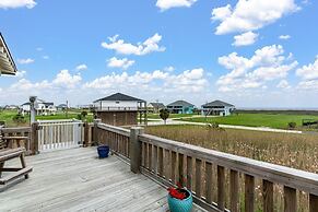 Viewtastic 3 Bedroom Home by RedAwning