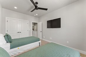 Zion's Paradise 6 Bedroom Townhouse