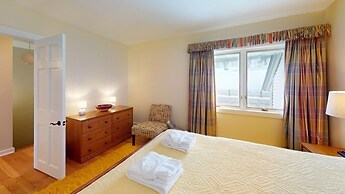 Sunrise Mountain Village