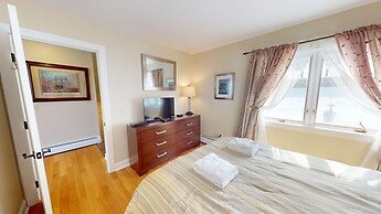 Sunrise Mountain Village