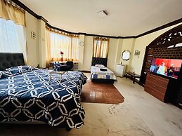 Mega Suite en PB al lado del San Marino