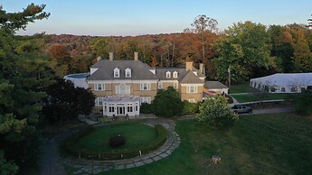 Kane Manor Inn